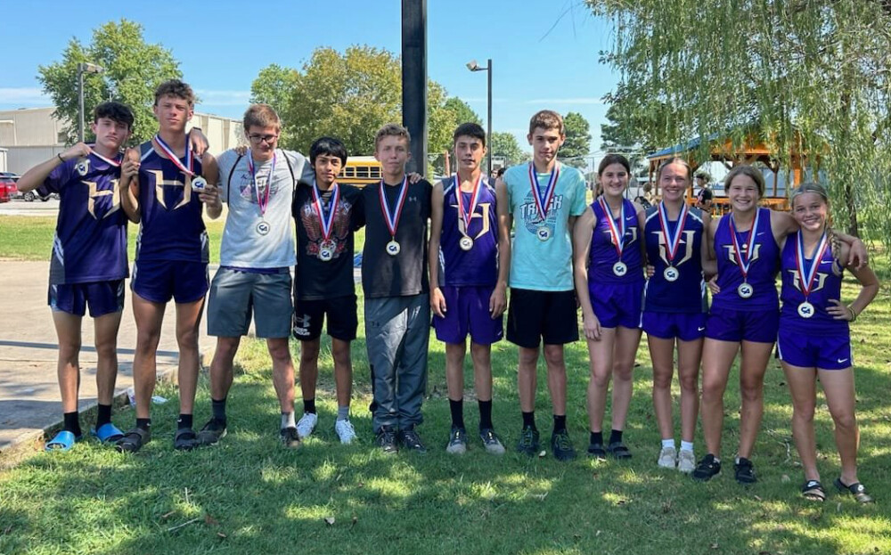 Heavener boys win big at CASC meet